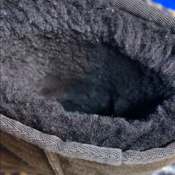 UGGS Brown Suede Boots Kids Size 3 Women’s Size 5 - Picture 7 of 8